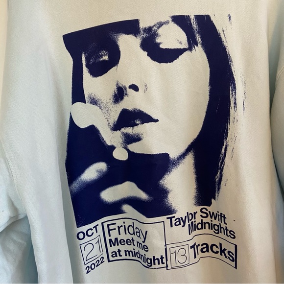 Official Taylor Swift Blue Midnights Sweatshirt Hoodie Never Worn Size L - Picture 4 of 5
